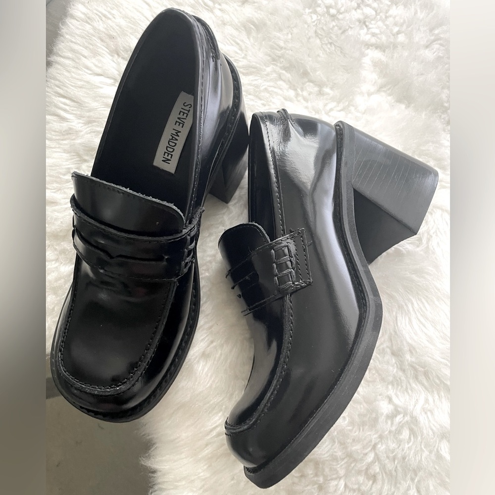Steve Madden Black Patent Chunky Heel Loafers